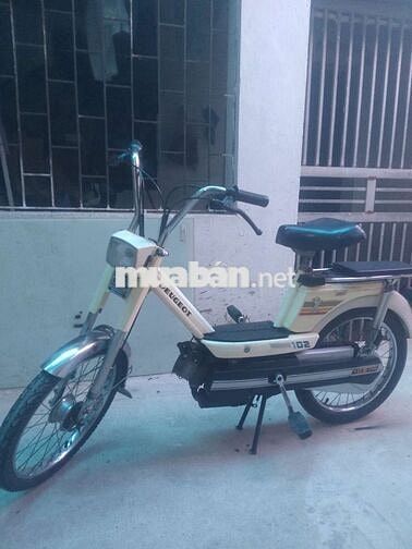 Cần bán xe PEUGEOT 102
