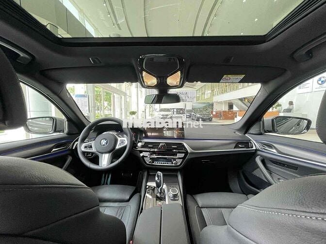 BMW 5 Series 2022 530i M Sport Xe Mới  🇩🇪