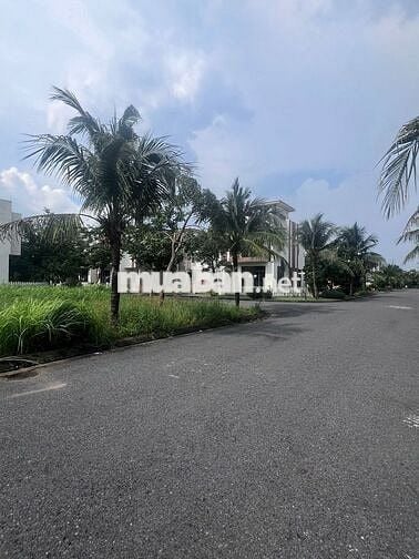 Đất KDC Trần anh Bến Lức, 81m2 giá 1,05 tỷ sổ hồng riêng,đường 8m