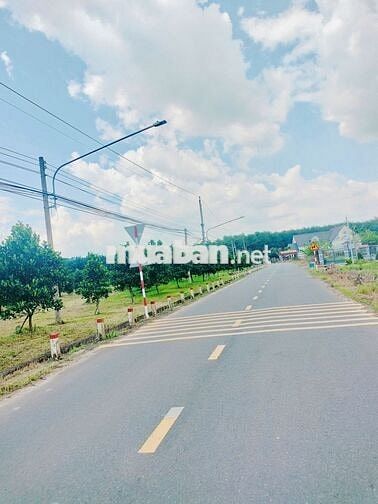 Bán đất HCM trên mặt tiền DH504 32m, nở hậu vuông vức 450tr 380m2