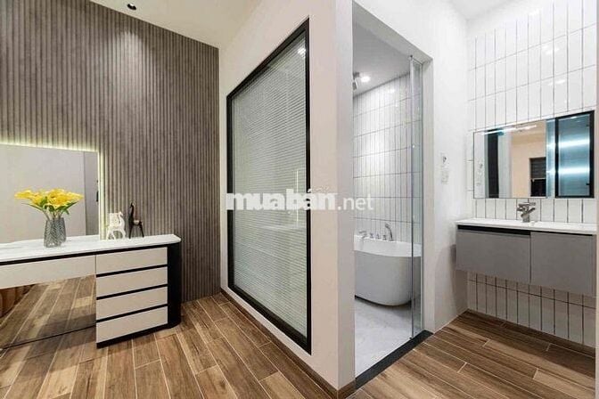 Nhà Đẹp Trung Tâm - 3PN - Đầy Đủ Nội Thất Cao Cấp