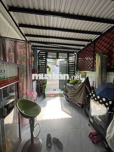 Bán gấp nhà 39m2, 3pn, 1,9 tỷ, đường Lê Văn Lương, Nhơn Đức Nhà Bè.