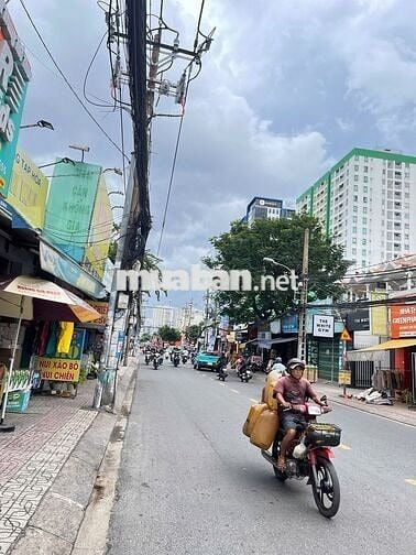NHÀ CHO THUÊ MẶT TIỀN ĐƯỜNG ÂU CƠ DT: 4,5 X 30M, GẦN ĐƯỜNG BA VÂN