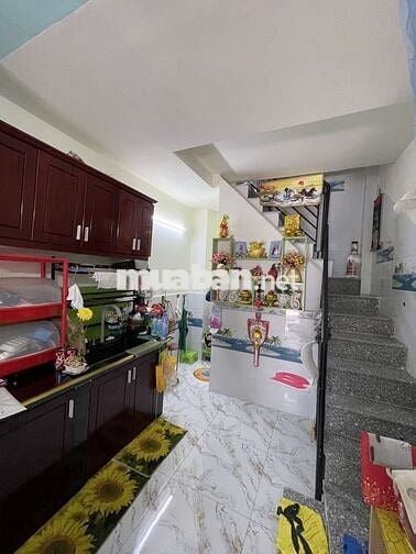 Bán gấp nhà 39m2, 3pn, 1,9 tỷ, đường Lê Văn Lương, Nhơn Đức Nhà Bè.