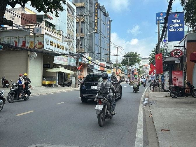 HIẾM MTKD sầm uất Thống Nhất P11 ngang 13.5m 459m2 KD trường học 51.5T