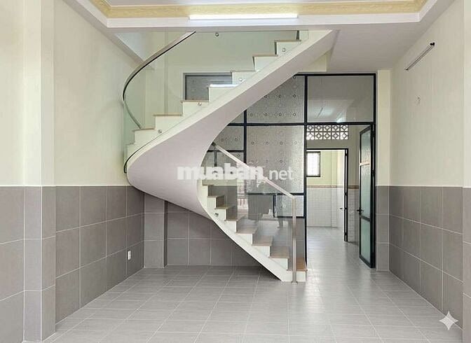MÌNH CHO THUÊ NHÀ ĐẸP 3 TẤM  HẺM XE HƠI 6M VƯỜN LÀI, TÂN PHÚ, CHỈ 16TR
