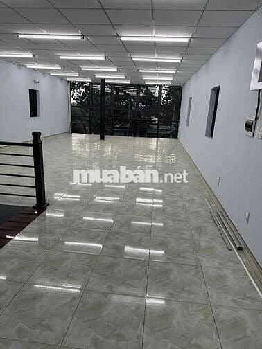Cho thuê kho mặt tiền Nguyễn Thị Minh Khai, Phú Hoà, Thủ Dầu Một