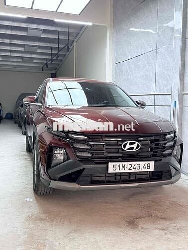 Hyundai Tucson 2025 2.0 AT Tiêu chuẩn - 3000 km