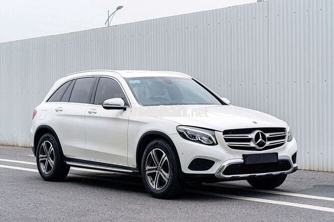 Merc GlC 200  Sx 2018 Chạy 8v mile
