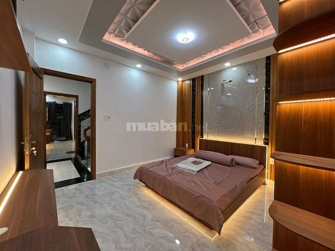 Trường Chinh gần Cộng Hoà 68m2 5 Tầng Mới Chỉ 7 tỷ hơn