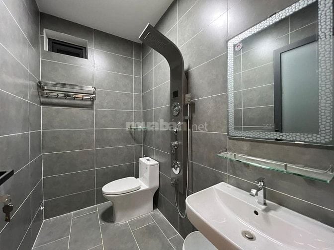Trường Chinh gần Cộng Hoà 68m2 5 Tầng Mới Chỉ 7 tỷ hơn
