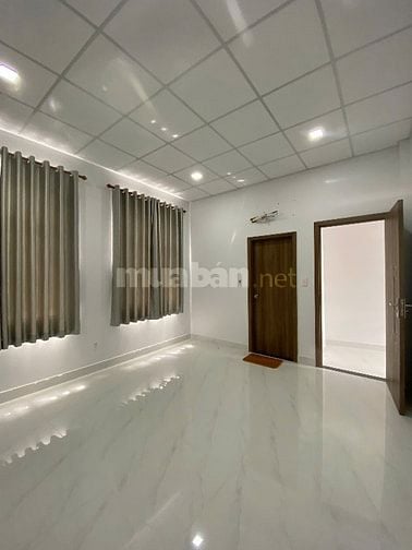 Nhà MỚI 1 trệt 1 lầu 5,2x11 Tỉnh Lộ 10 gần TÊN LỬA - Giá 5,3 tỉ