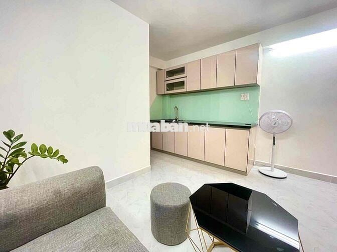 Siêu phẩm nhà 5 tầng P. Tân Qúy, 2 phút qua AEON MALL, Chỉ 3 đồng nhỉn