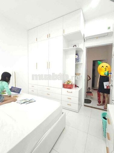 Bán nhà Tân Hương, 3 tầng, 37m2, 10m ra hẻm xe tải, Chỉ 3 đồng 6 TL