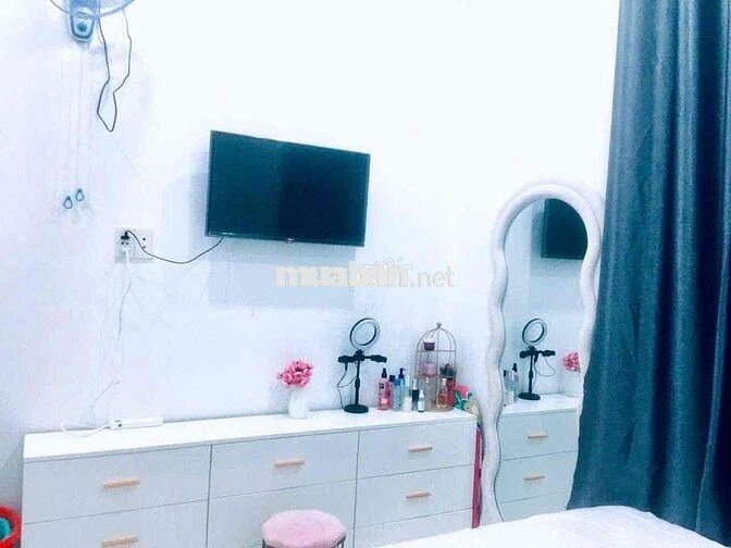 Bán nhà Tân Hương, 3 tầng, 37m2, 10m ra hẻm xe tải, Chỉ 3 đồng 6 TL