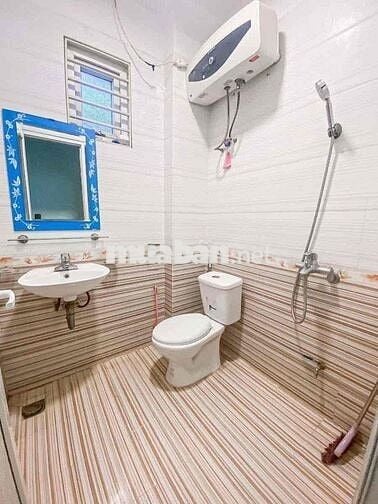 BÁN NHÀ KIM GIANG THANH TRÌ HOÀNG MAI DT: 35m2 *5 Tầng* 8 PHÒNG NGỦ