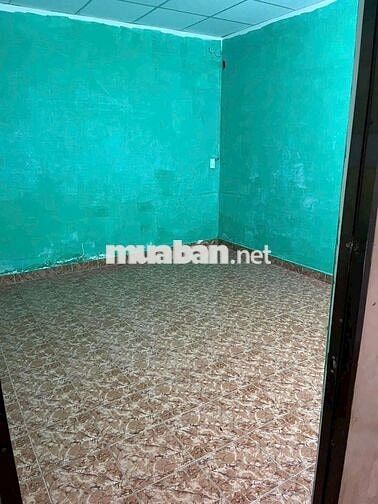 Mặt tiền hẻm thông xe tải đâu, thích hợp làm VPCT, kho chứa,gia đình ở