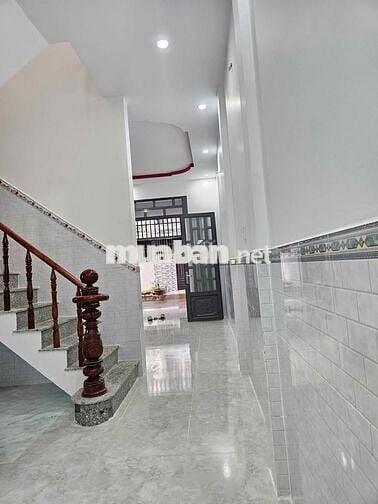 Cần bán nhà 75m2/995tr 1T1L 2PN ở Thị trấn Cần Giuộc, Long An, gần chợ