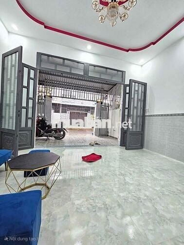 Cần bán nhà 75m2/995tr 1T1L 2PN ở Thị trấn Cần Giuộc, Long An, gần chợ
