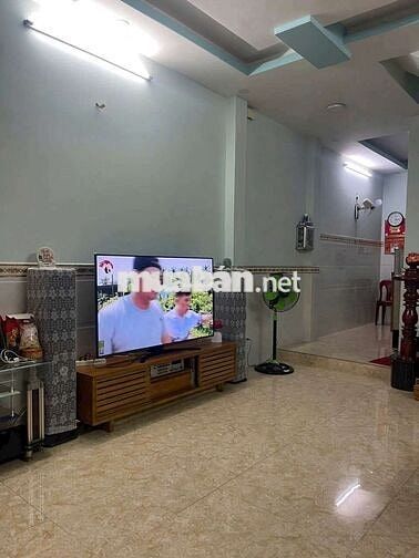 Cho thuê nhà 4 tầng hẻm xe hơi Huỳnh Thị Hai, Tân Chánh Hiệp