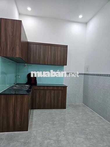 Cần bán nhà 75m2/995tr 1T1L 2PN ở Thị trấn Cần Giuộc, Long An, gần chợ
