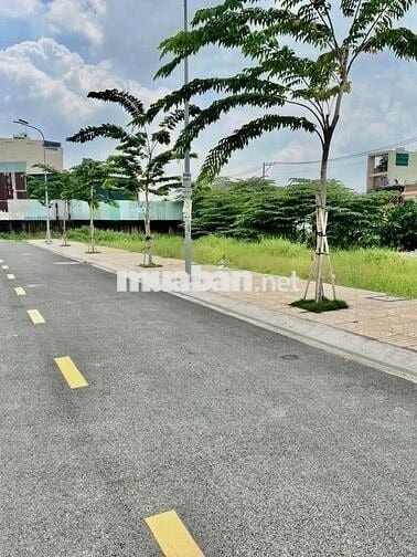 Đất KDC Sài Gòn Giá Ngộp, kv Đông Hòa, Dĩ An, 90m2 giá chỉ 890Tr,SHR