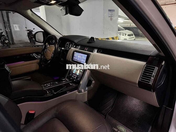 LandRover Range Rover Vouge 3,0 2019 - 50000 km