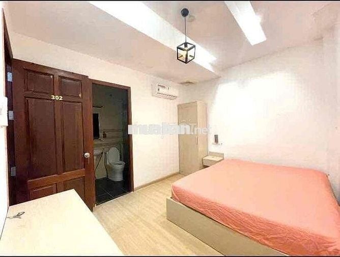 TRỐNG SẴN STUDIO 25m2 CÓ THANG MÁY NẰM NGAY TRUNG TÂM QUẬN 1