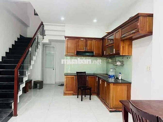bán nhà 3 tầng kiệt TRẦN CAO VÂN cách đường 60mét