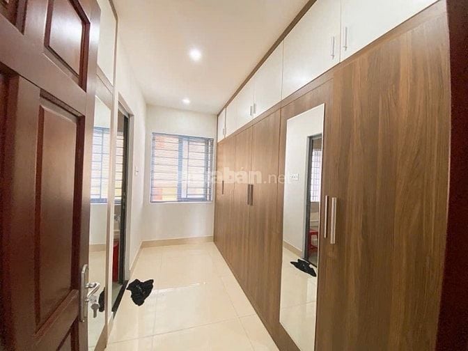 Bán nhà mặt tiền đường 26, tặng toàn bộ nội thất. 90m2 SHR, hoàn công