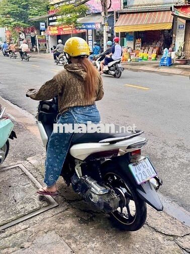 Yamaha Nouvo 5 LX Fi giấy tờ đầy đủ ĐK 2021