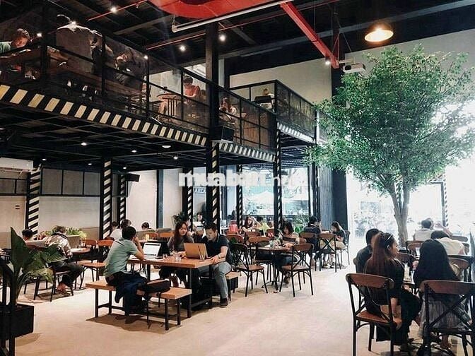 CHO THUÊ MẶT TIỀN 15X15 ĐƯỜNG LÝ TỰ TRỌNG P. BẾN NGHÉ Q.1