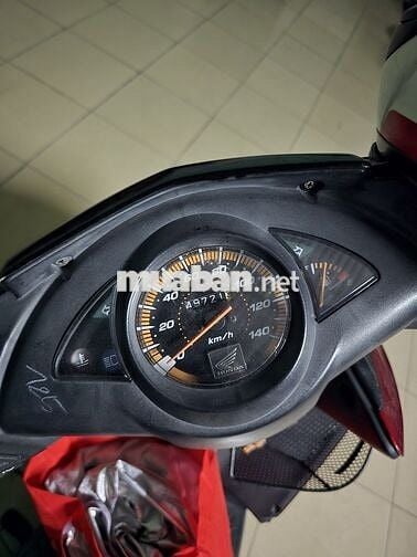 Honda Click 2007, xe nữ chạy còn rất mới, màu đỏ