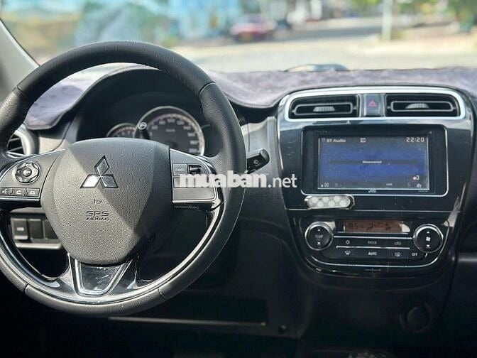 Mitsubishi Attrage 2021 số tự động màu trắng