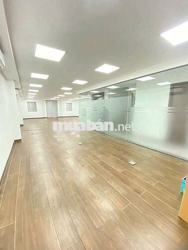 TÒA NHÀ CHO THUÊ KHU SẦM UẤT PHAN XÍCH LONG_ HẦM 5 LẦU SÀN SUỐT.
