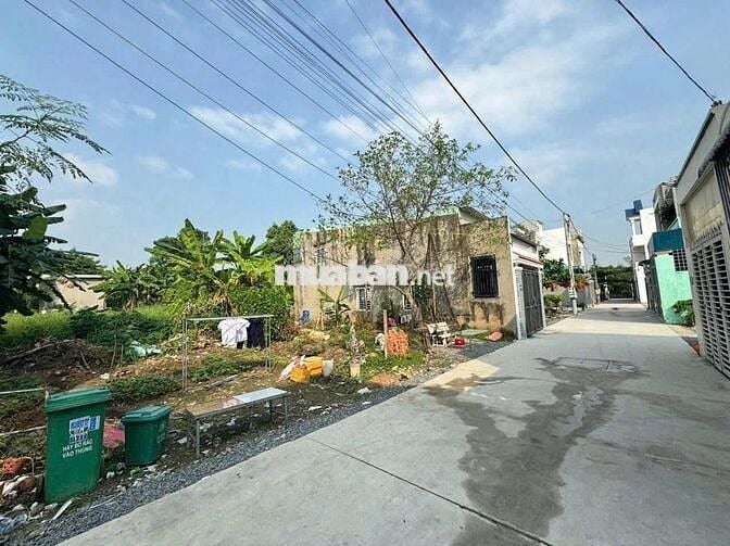 Đất Gần Chợ Quang Vinh 2– Ngang 10m – Giá Rẻ Chỉ 780 Triệu – Sổ Riêng!