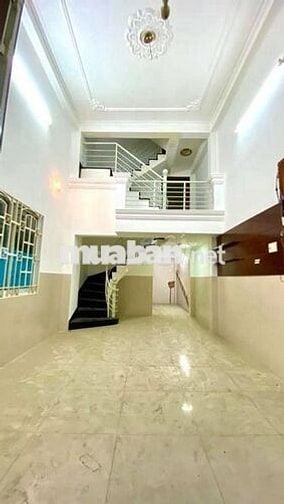 Mặt tiền Trường Chinh. P.15. Tân Bình 4x13.5m. 1 tầng; 1PN 1WC; 25.5tr