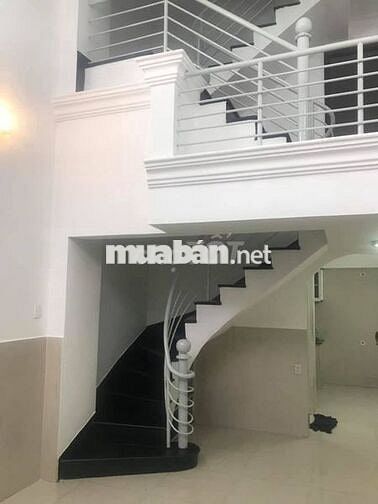 Mặt tiền Trường Chinh. P.15. Tân Bình 4x13.5m. 1 tầng; 1PN 1WC; 25.5tr