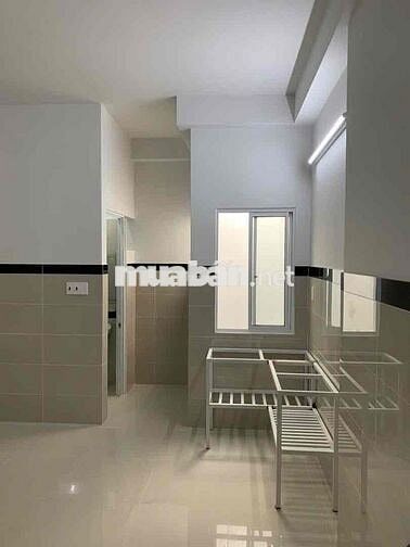 duplex 1m6, 20m2, Nhà Trọ Tân Thành, gần Emart PVT, IUH, VLU