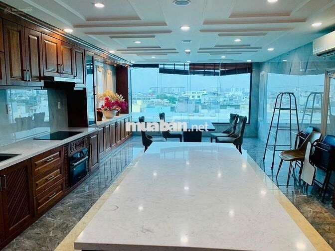 BIỆT THƯ KHU VIP NGUYỄN VĂN TRỖI_ 9X20M_ TRỆT 2 LẦU. NHÀ ĐẸP.