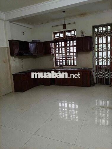 Cho thuê nhà 1Trệt 2Lầu, Kdc Bửu Long, Biên Hoà, Đồng Nai.