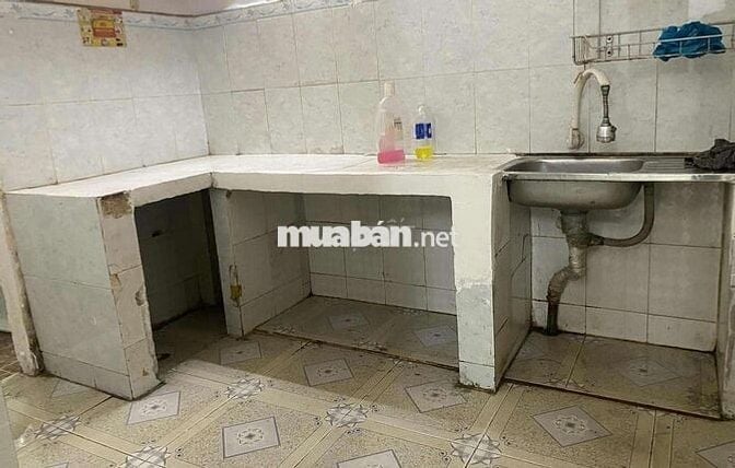 Nhà Bùi Quang Là gv dt 4x9m 1 lầu đúc suốt 2wc
