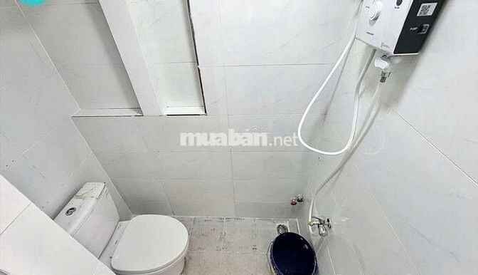 STUDIO BAN CÔNG, RỘNG 30M2, FULL NỘI THẤT, GẦN VÒNG XOAY HÀNG XANH