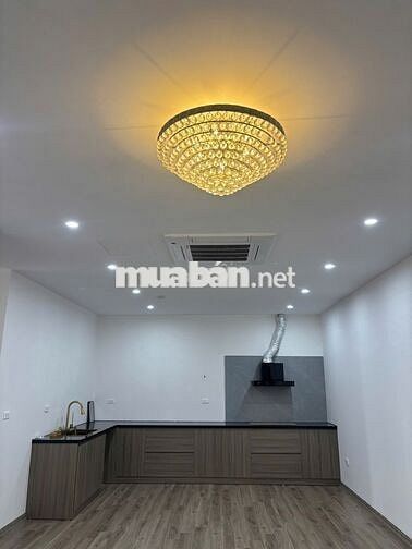 Bán Căn hộ Cao cấp Vị Trí Đẹp Phường Trung Văn,Nam Từ Liêm,Hà Nội