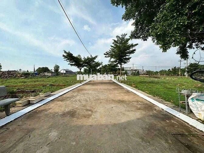 Xã trảng bom khu tam thanh ấp 7 chỉ 1 lô *** xây nhà ở cực đẹp