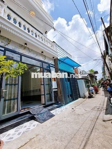 Nhà tân cổ Điển 3 Phòng Ngủ. GẦN ĐẠI HỌC CẦN THƠ
