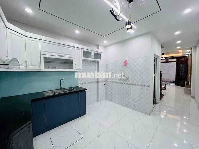Nhà Đẹp Trung Tâm Mỹ Đình - Cách Ô Tô Vài Bước Chân -m