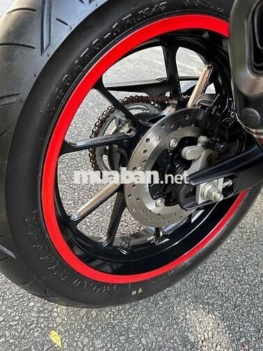 r15v4
