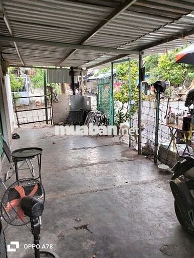 PHÒNG TRỌ QUẬN 4 TRUNG TÂM, MÁY LẠNH, TOILET TRONG PHÒNG