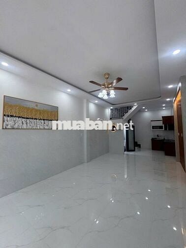 200m Tiện ích đầy đủ, Gấn bán nhà Lê Thúc Hoạch 45M2 giá chỉ: 5ty75